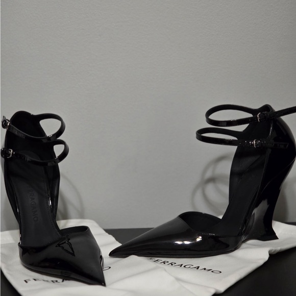 Salvatore Ferragamo White Dust Bags Set - Picture 3 of 11